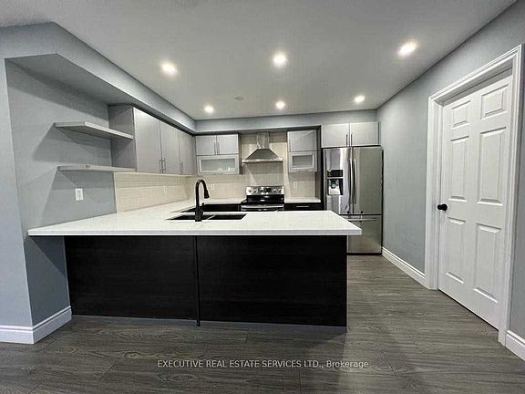 5th image of 13 Golden Springs Dr