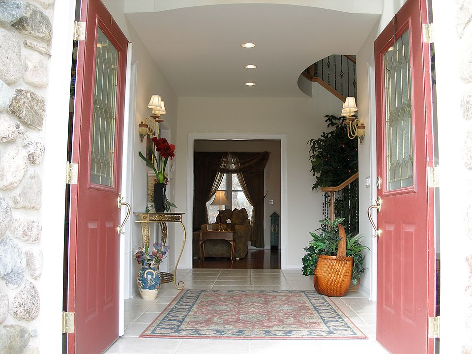 make a grand entrance