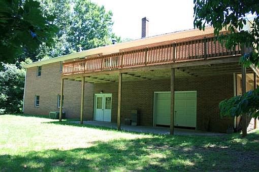 3rd image of 95 Oak Knoll Dr