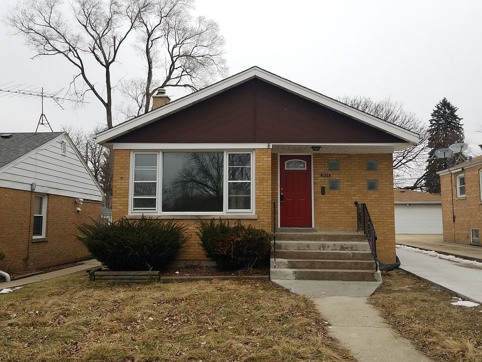 1st image of 2614 W 97th St