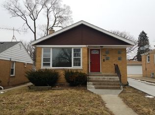 2614 W 97th St, Evergreen Park, IL