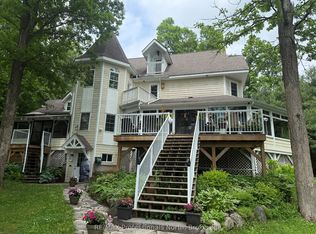 22 Knowles Cres E, Seguin, ON P0C 1J0