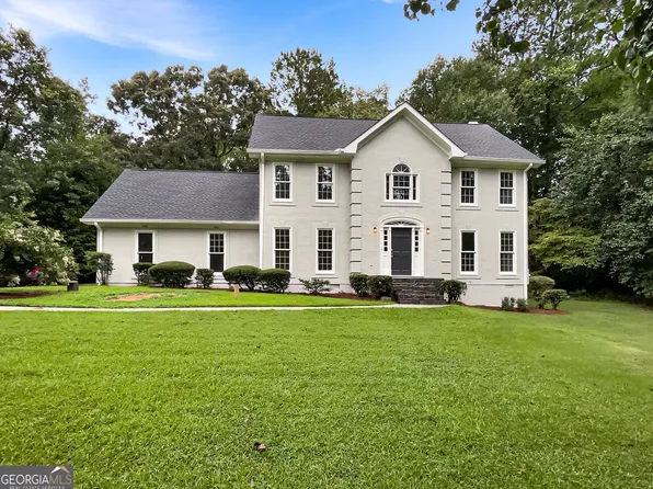 747 Lakemont Dr, Hampton, GA 30228