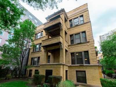728 W Sheridan Rd APT 1S, Chicago, IL, 60613