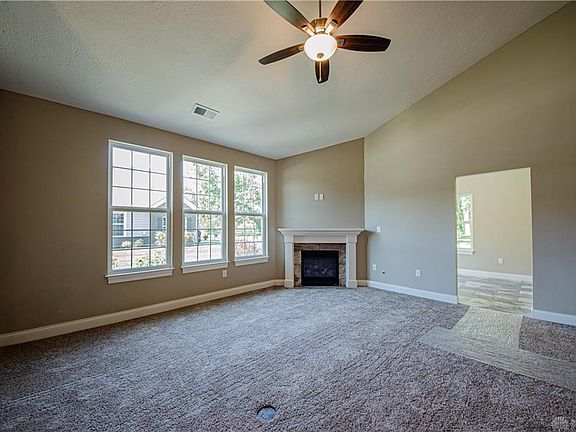 5th image of 1199 Bourdeaux Way