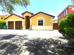 16627 SW 61st Way, Miami, FL 33193