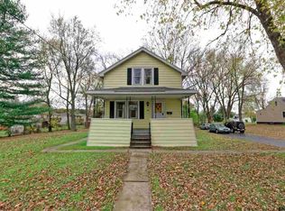 38 Phillips Rd, Rensselaer, NY 12144