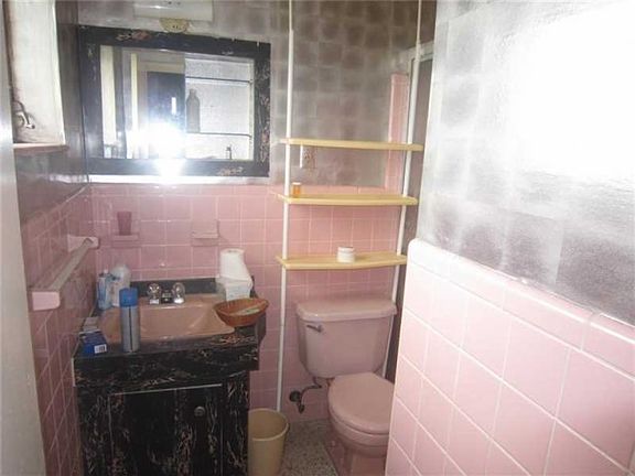 5th image of 1275 NW 179th Ter