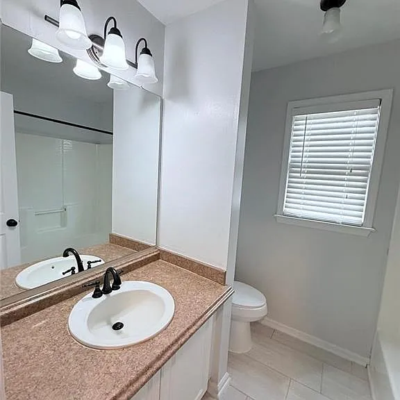 154 Camden Woods Dr — Photo 38