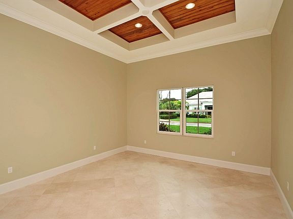5th image of 13 W Sea Colony Dr