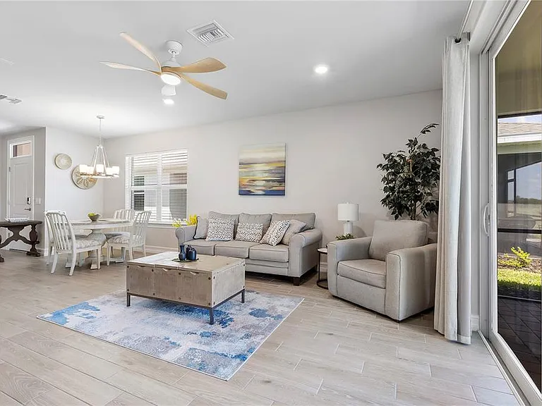 17639 Wild Iris Ln — Photo 18