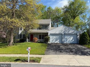 7 Blackmore Ct, Camp Hill, PA