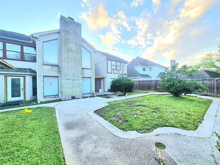 11911 Dandelion Ln — Photo 21
