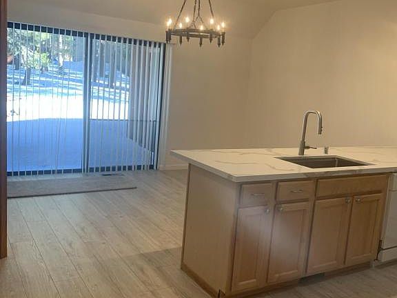 5th image of 13001 Northwoods Blvd