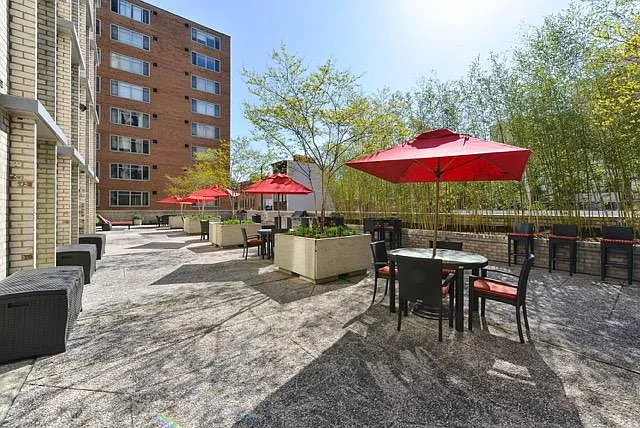 Courtyard Patio