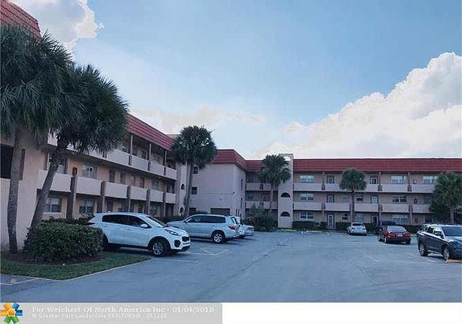 1st image of 2831 E Sunrise Lakes Dr #211