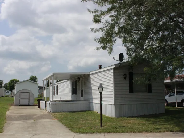 3413 Christina Dr, New Carlisle, OH 45344