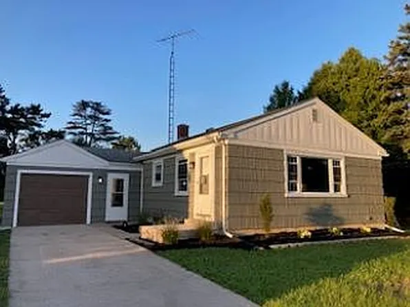 383 Greenfield St, Tiffin, OH 44883