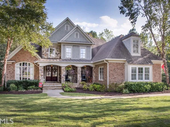 210 Steeple Pointe Dr, Roswell, GA 30076