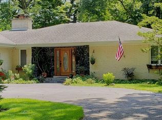 259 E Tall Trees Ln, Palatine, IL
