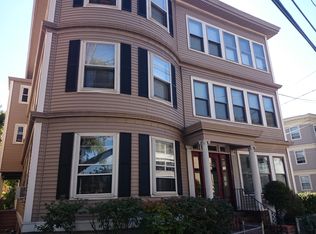 324 Faneuil St, Brighton, MA 02135