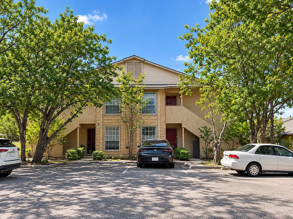 1411 Loma Alto #3