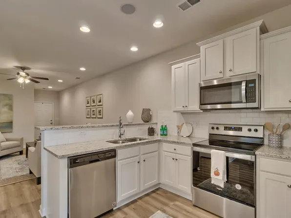 355 Gum Swamp Trl, West Columbia, SC 29169