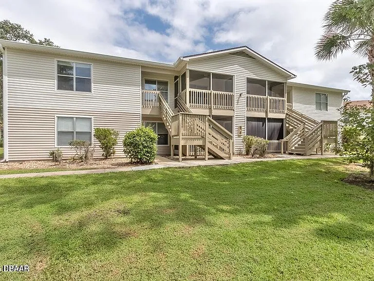 1600 Big Tree Rd #B7 — Photo 3