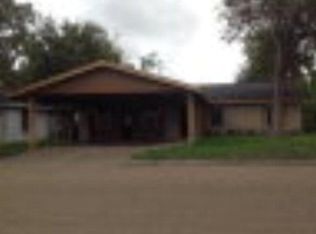 209 1/2 Lariat Ln, Victoria, TX 77901