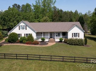 2409 Golf Course Rd #14, Columbus, NC 28722