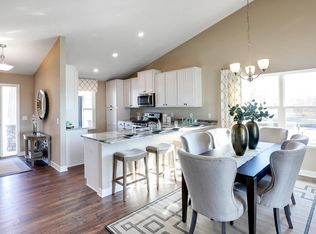 8852 Jorgensen Ave S, Cottage Grove, MN 55016