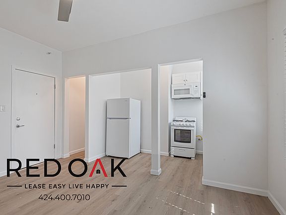 5th image of 14 1/2 Westminster Ave #1