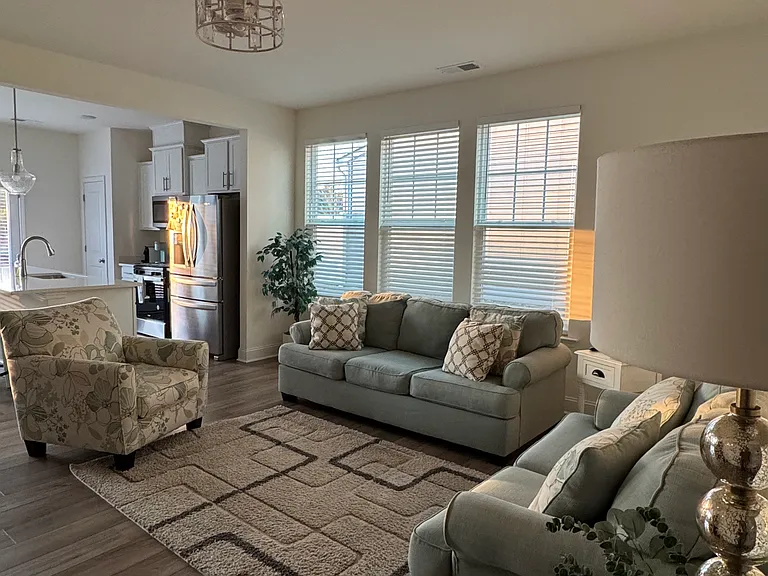 86 Hyacinth Ln — Photo 4