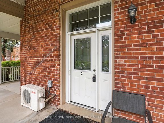4th image of 760 George St N #2