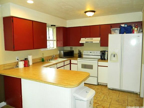 4th image of 5513 S Westside Cir