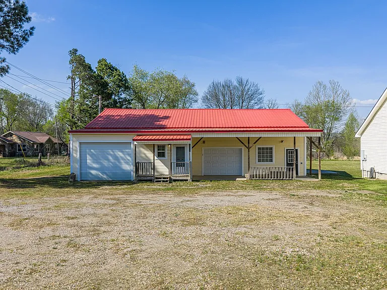13081 E State Highway 22 — Photo 13