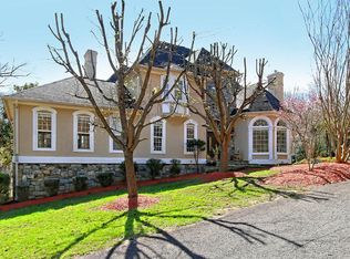5411 Chandley Farm Ct, Centreville, VA 20120