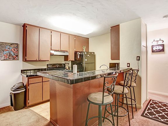 5th image of 15209 Santa Gertrudes Ave Unit 208