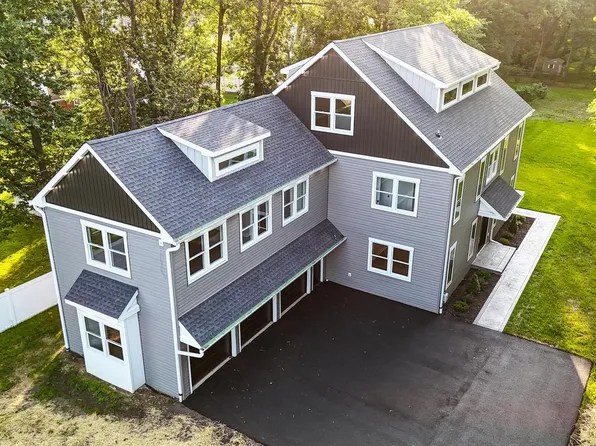 1231 Lower State Rd, North Wales, PA 19454