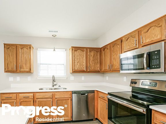 4th image of 5930 Draycott Dr