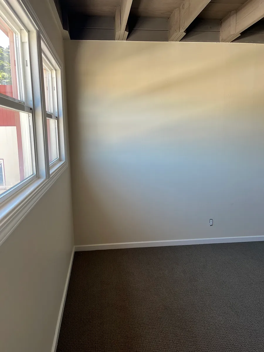 Building Photo - 401 Pine St #403A
