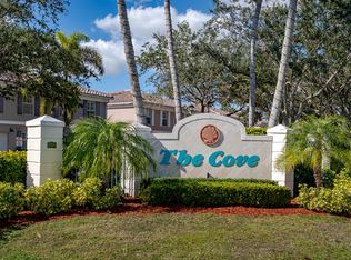 5353 Cove Cir #5353, Naples, FL 34119