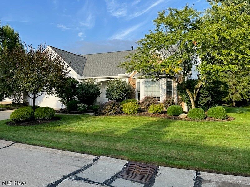 71 W Stonebrooke Dr 11, Chagrin Falls, OH 44022 Zillow