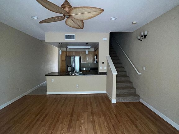 5th image of 92-1516 Aliinui Dr #1702