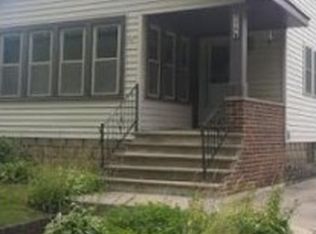 816 W Commercial St, Appleton, WI 54914