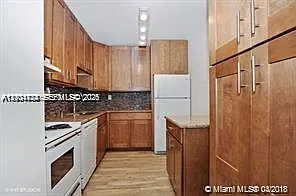 Sunrise Point Condo Bldg — Photo 1