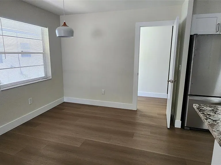 114 S Lakeside Dr #114 — Photo 14