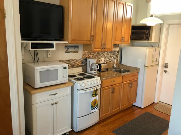 34 Brown Ave Unit 75, Hampton, NH 03842