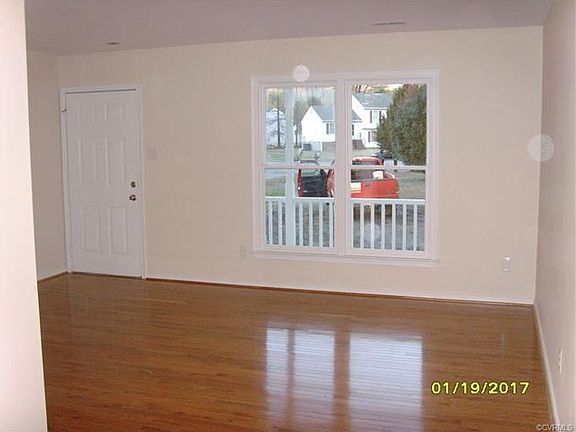 3rd image of 9205 Winona Ct