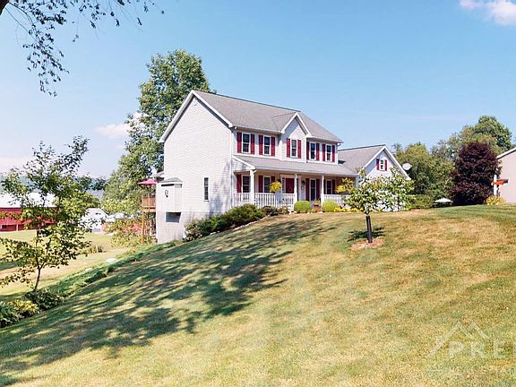 2nd image of 566 Hillside Dr